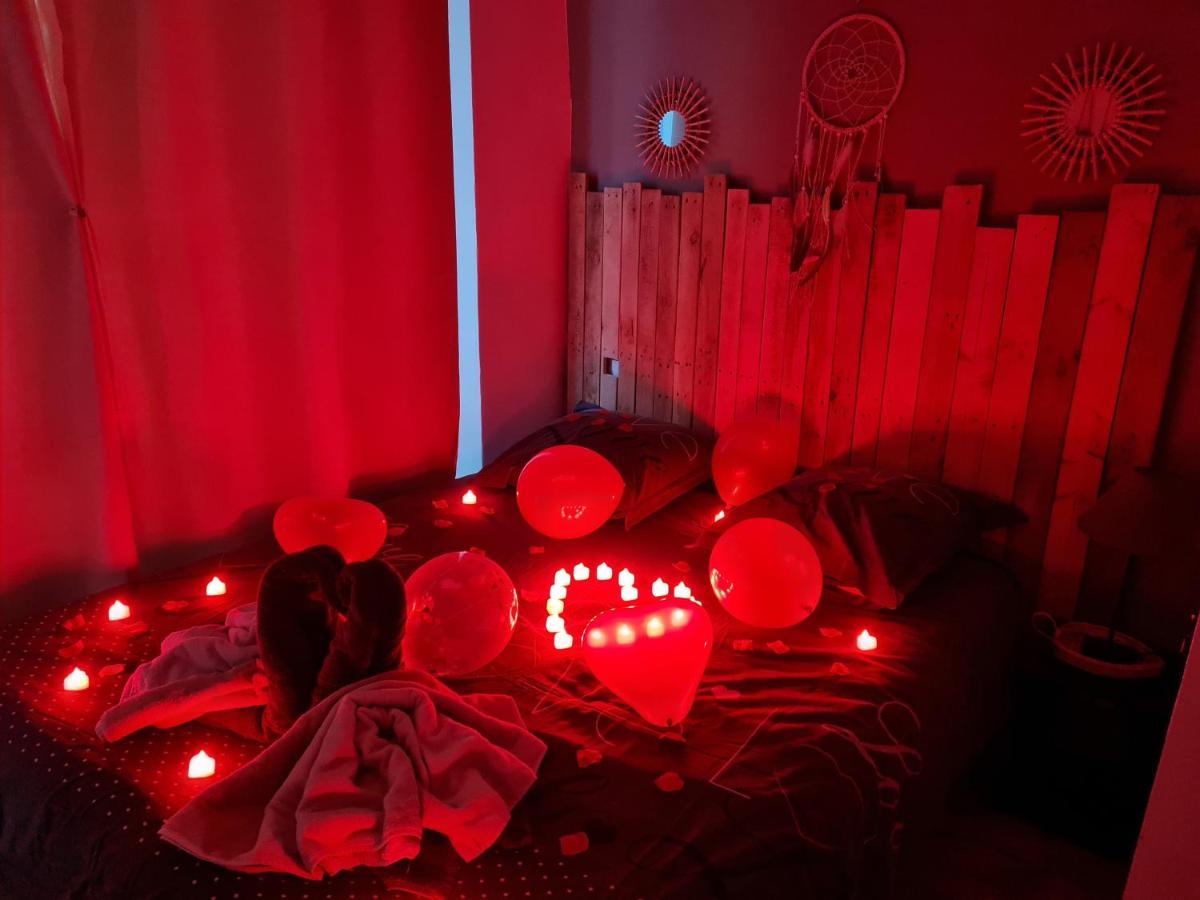 Les Bulles Medievales - Appartement Dedie Au Bien Etre Avec Spa - Netflix Et Wifi - Climatisation การ์กาซอน ภายนอก รูปภาพ
